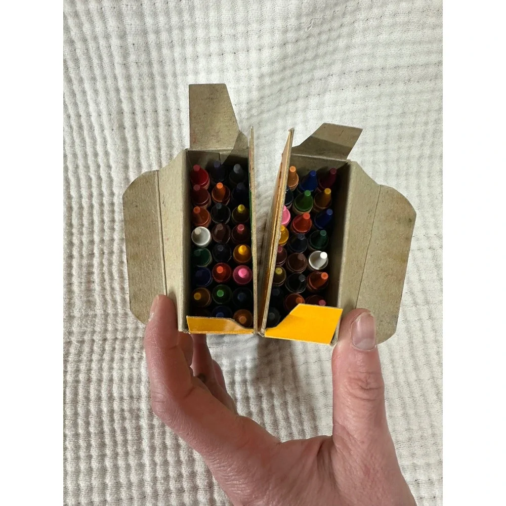 2 Boxes Vtg 2002 Crayola Crayons 24 Pack Binney & Smith NOS With Dandelion